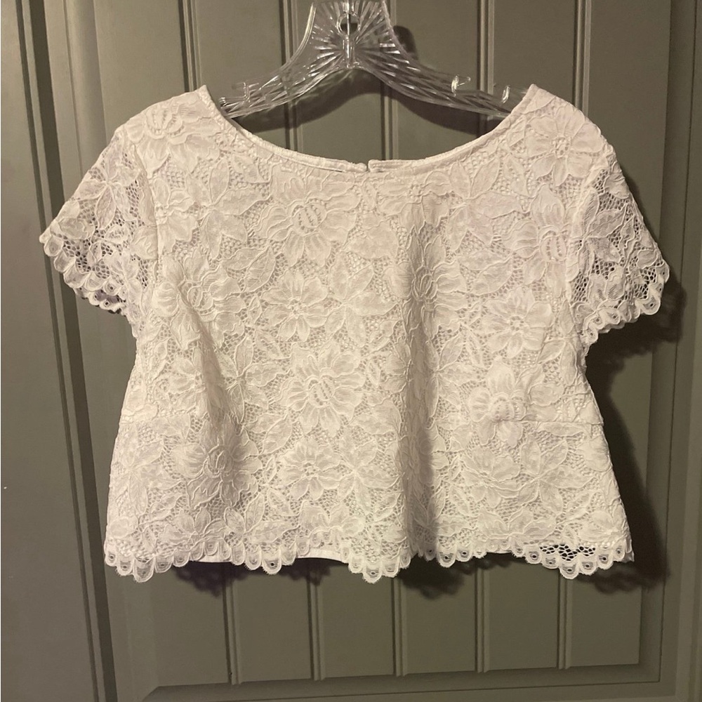 SHEIN White Floral Lace Blouse
